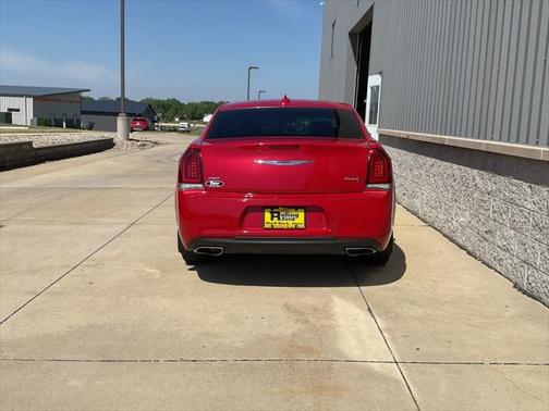 2017 Chrysler 300 S