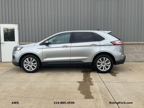 2023 Ford Edge Titanium