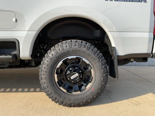 2026 Ford F-350 Lariat