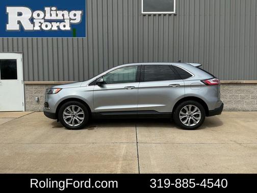Iconic Silver Metallic 2023 Ford Edge Titanium