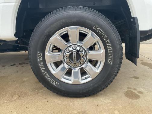 2022 Ford F-250 Platinum