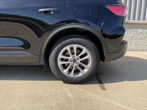 2022 Ford Escape S