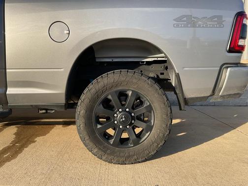 2022 RAM 2500 Lone Star Crew Cab 4x4 6'4' Box