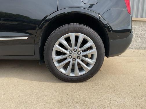 2019 Cadillac XT5 Platinum