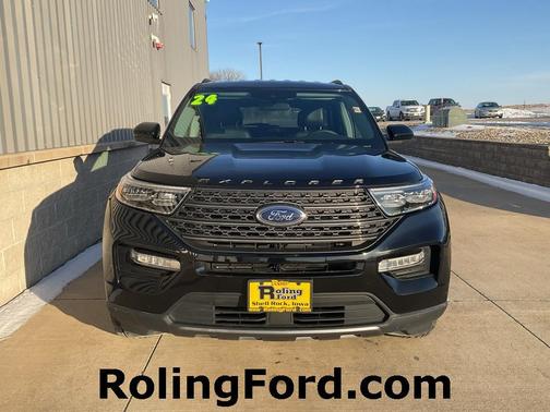 2024 Ford Explorer XLT
