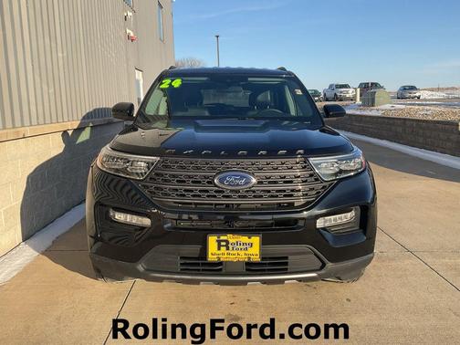 2024 Ford Explorer XLT