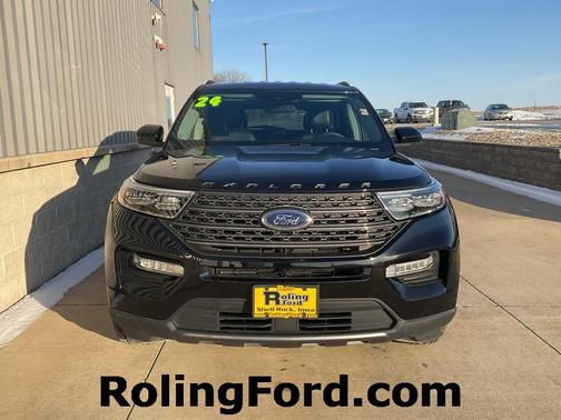 2024 Ford Explorer XLT