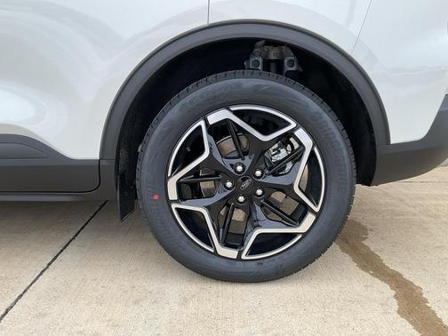 2026 Ford Escape Platinum