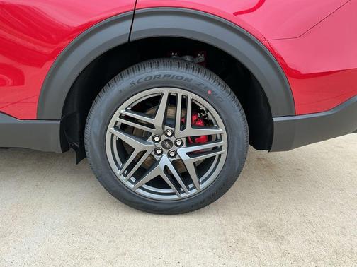 Rapid Red Metallic Tinted Clearcoat 2026 Ford Explorer ST-Line