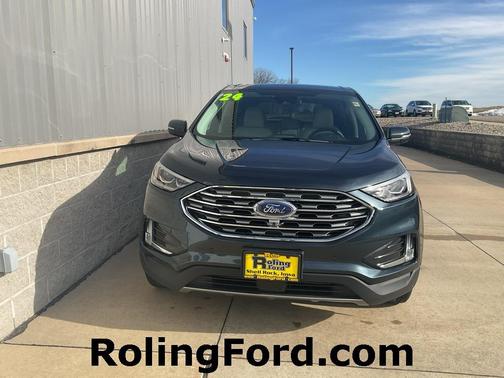 2024 Ford Edge Titanium
