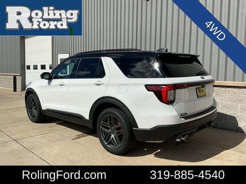 Star White Metallic Tri-Coat 2026 Ford Explorer ST