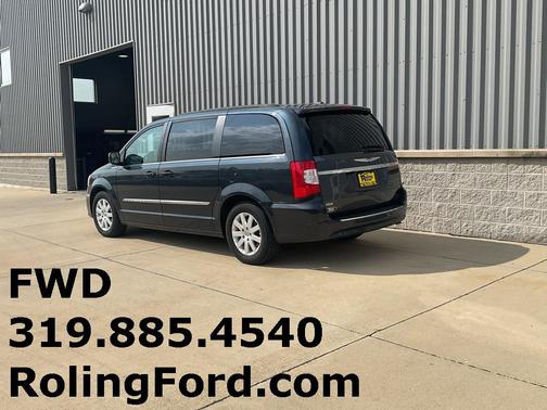 2014 Chrysler Town & Country Touring