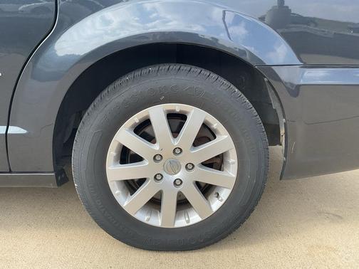 2014 Chrysler Town & Country Touring
