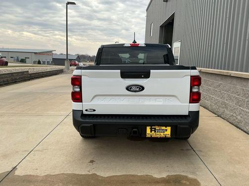 Oxford White 2026 Ford Maverick XLT