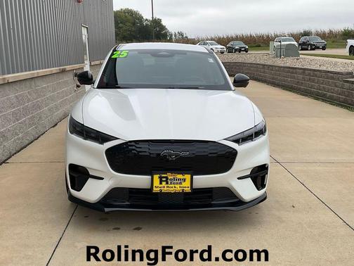 2025 Ford Mustang Mach-E GT