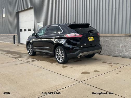 2024 Ford Edge Titanium