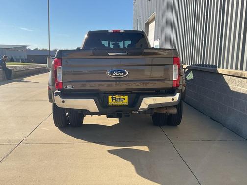 2017 Ford F-450 Lariat