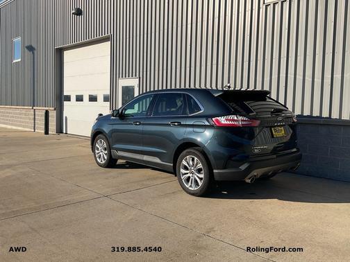 2024 Ford Edge Titanium