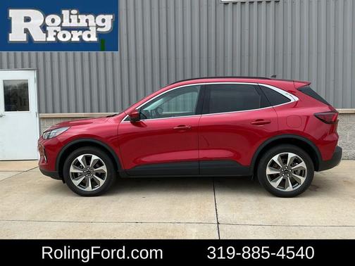 Rapid Red Metallic Tinted Clearcoat 2023 Ford Escape Platinum