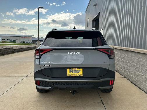 Wolf Gray 2023 Kia Sportage X-Line
