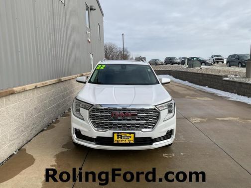 2022 GMC Terrain Denali