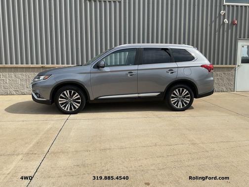 2020 Mitsubishi Outlander SEL