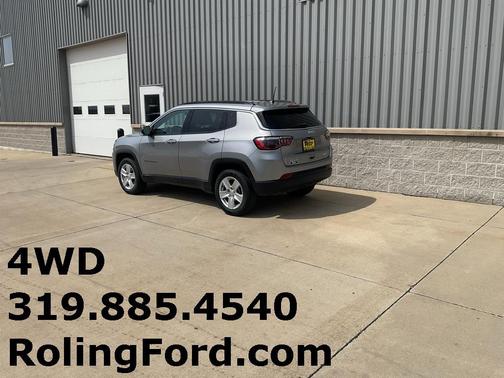2022 Jeep Compass Latitude