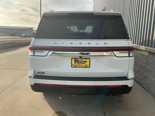 2022 Lincoln Navigator Black Label