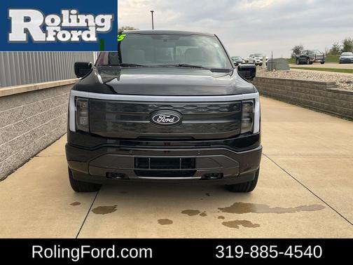 2025 Ford F-150 Lightning Platinum