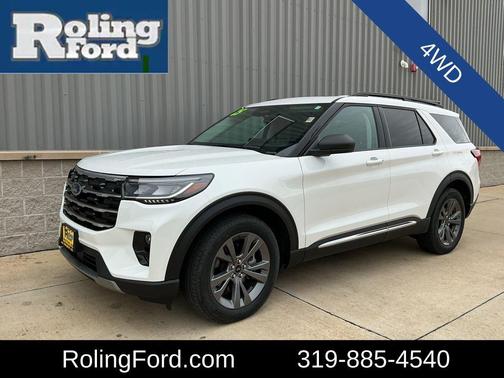 Star White Metallic Tri-Coat 2025 Ford Explorer Active