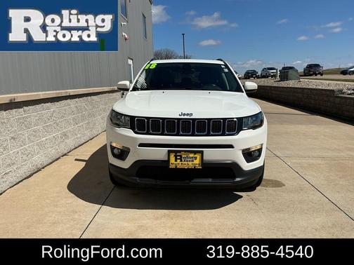 White Clearcoat 2018 Jeep Compass Latitude