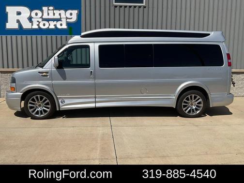 2019 GMC Savana 2500 Work Van