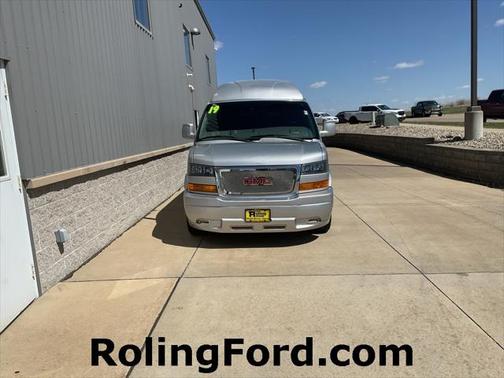 2019 GMC Savana 2500 Work Van
