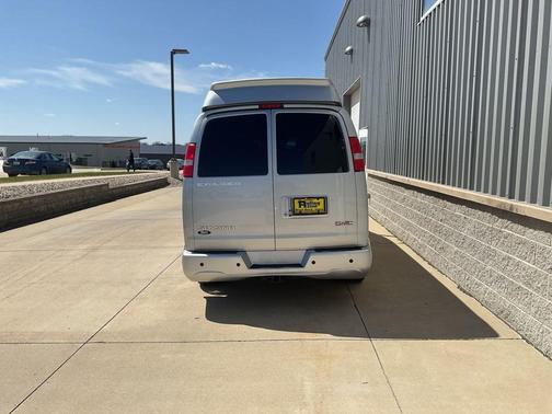 2019 GMC Savana 2500 Work Van