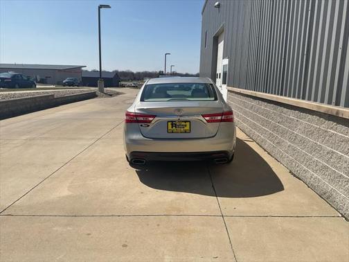 2014 Toyota Avalon XLE