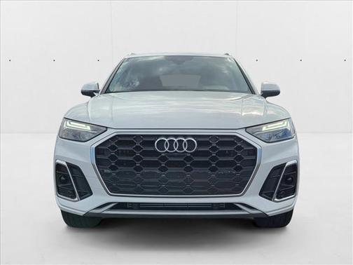2025 Audi Q5 45 S line Premium Plus