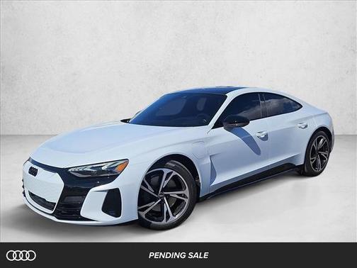 2024 Audi e-tron GT Premium Plus quattro