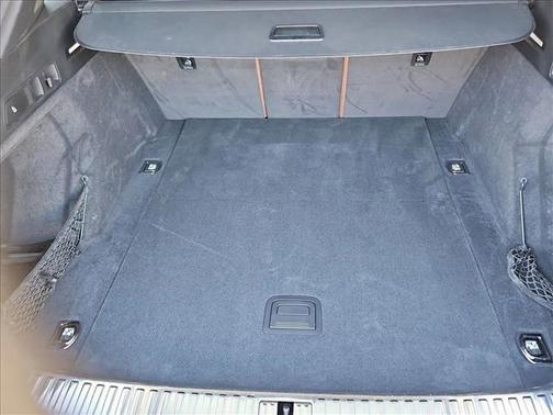 2019 Audi e-tron Premium Plus