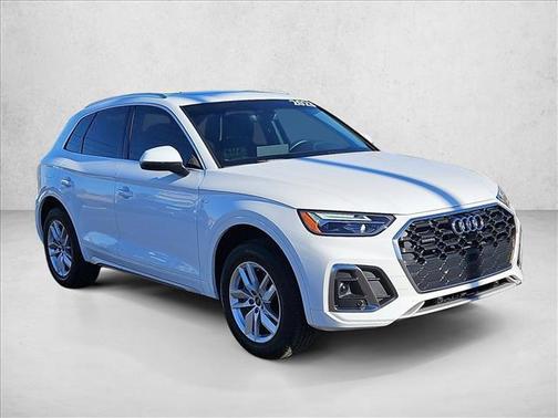 2023 Audi Q5 45 S line Premium