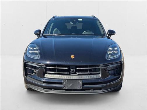 2023 Porsche Macan S