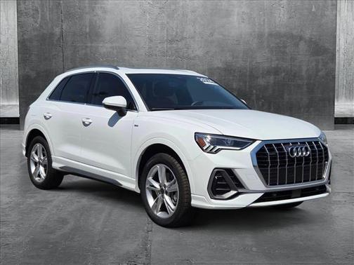 2024 Audi Q3 45 S line Premium Plus