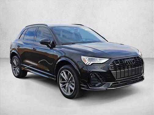 2025 Audi Q3 Premium 45 TFSI S line quattro Tiptronic
