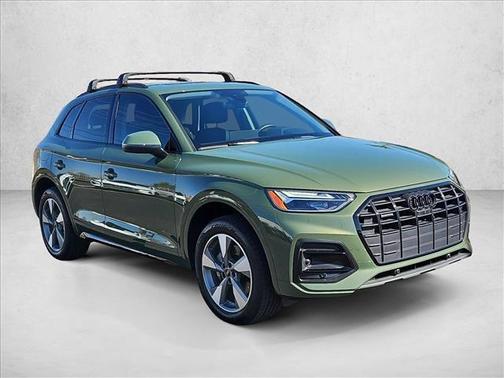 2024 Audi Q5 40 Premium Plus