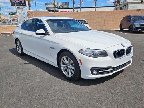Alpine White 2015 BMW 528 528i