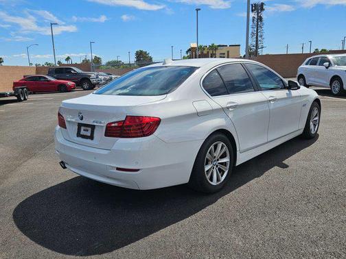Alpine White 2015 BMW 528 528i