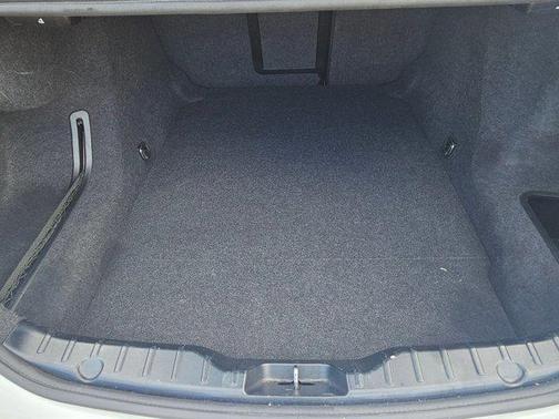 Alpine White 2015 BMW 528 528i