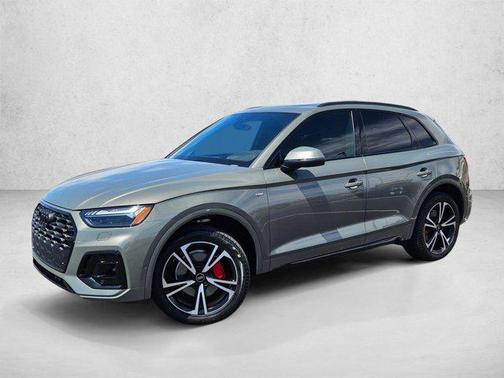 Black 2025 Audi Q5 45 S line Prestige
