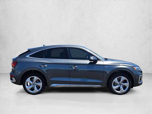 Daytona Gray Pearl Effect 2023 Audi Q5 45 S line Premium