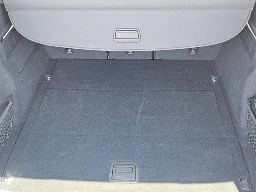 Daytona Gray Pearl Effect 2023 Audi Q5 45 S line Premium