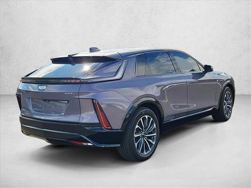 2024 Cadillac LYRIQ Sport